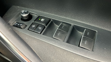 Toyota Corolla 2.0 VVT-i Hybrid Design 5dr CVT Hybrid Hatchback